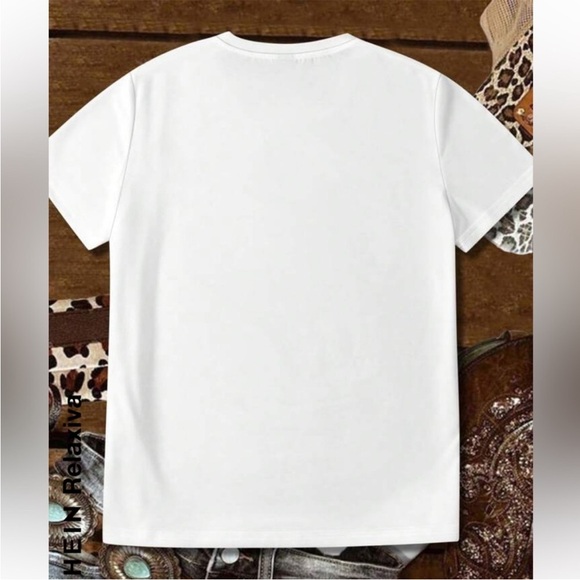 “Can’t be Tamed” Graphic Tee with Western Design - Picture 2 of 4